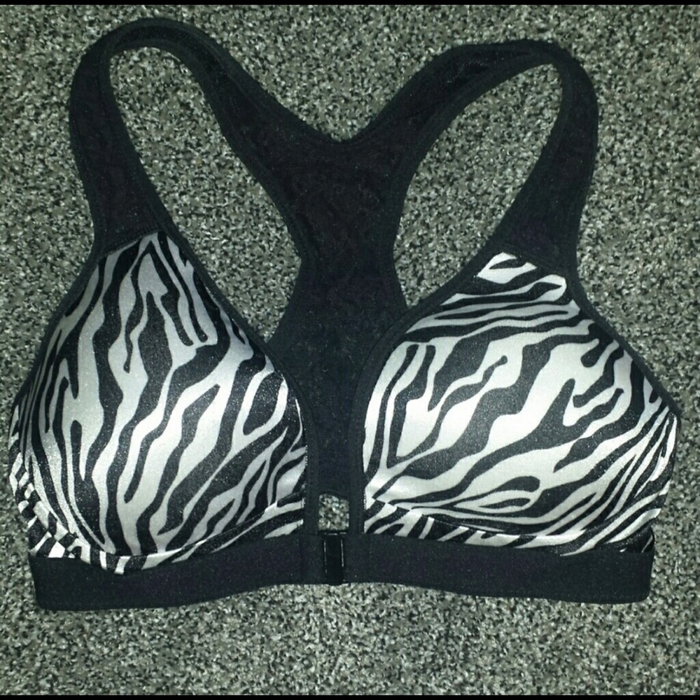 Smart and set black and lace sports bra 34b